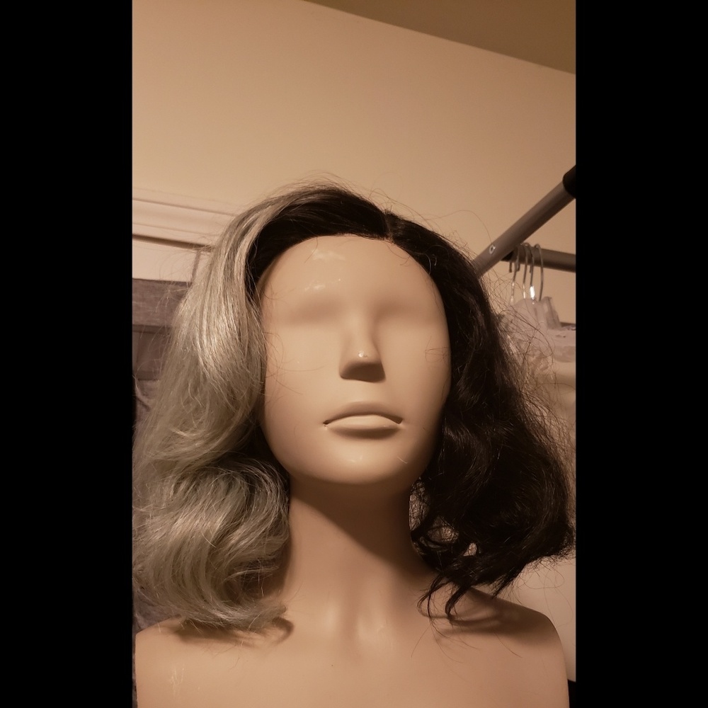 Bobbi Boss Perla split wig